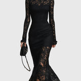 Monica | Robe longue évasée élégante en dentelle