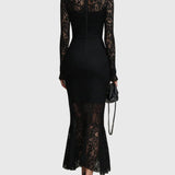 Monica | Robe longue évasée élégante en dentelle
