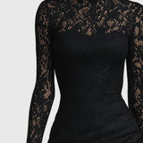 Monica | Robe longue évasée élégante en dentelle