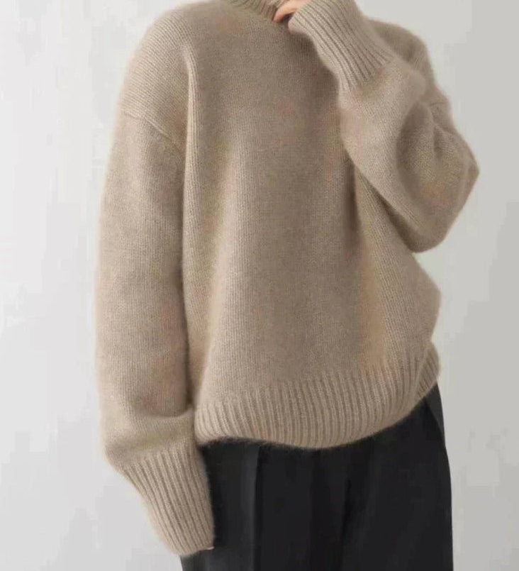 Amaya | Luxurious Cashmere Turtleneck