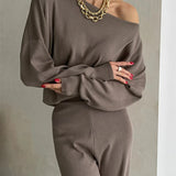 Crisha - Elegant Set